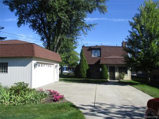 30471 Manse Street, Harrison Charter Township, MI 48045