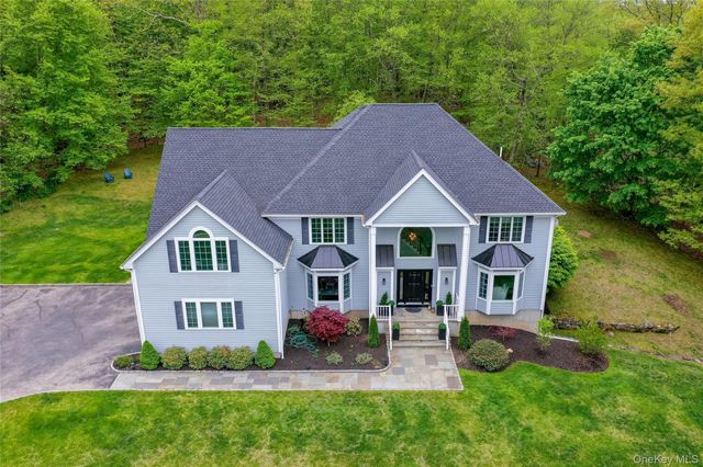 630 Chappaqua Road, Briarcliff Manor, NY 10510