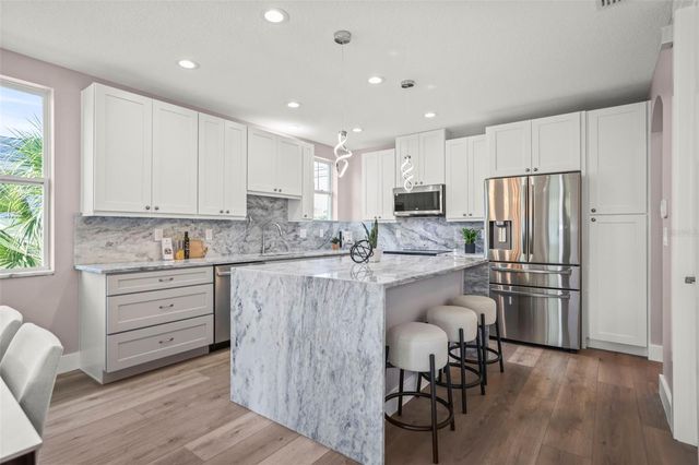 3259 EMERSON AVENUE S, St Petersburg, FL 33712