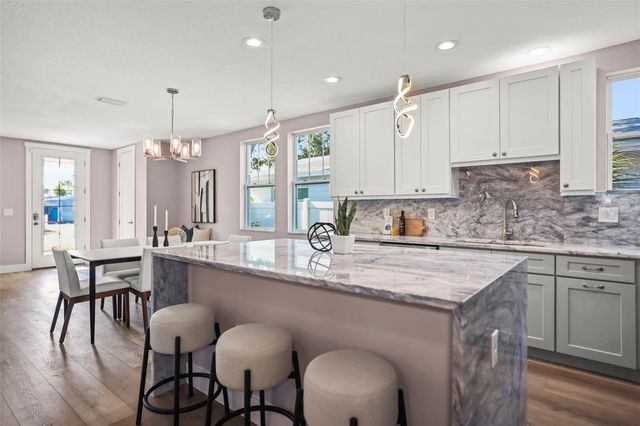 3259 EMERSON AVENUE S, St Petersburg, FL 33712