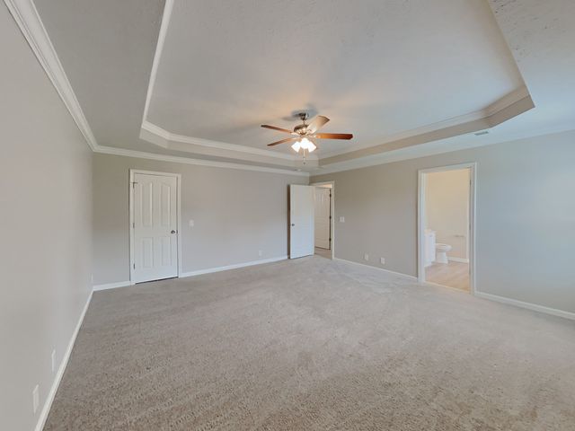 1421 E Nir Shreibman Blvd, La Vergne, TN 37086