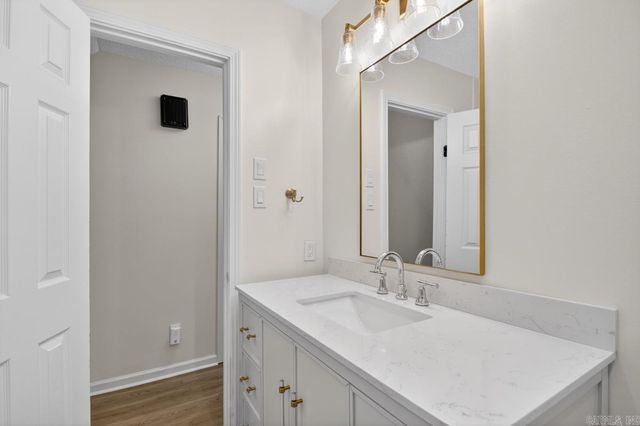 11 Coral Court, Little Rock, AR 72112