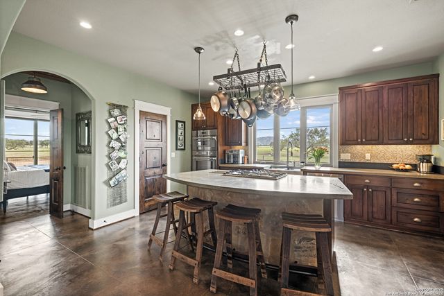 5686 Ranch Rd 1631, Fredericksburg, TX 78624