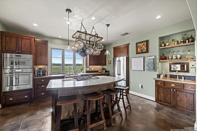 5686 Ranch Rd 1631, Fredericksburg, TX 78624