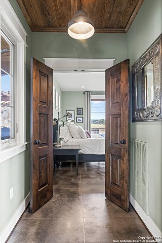 5686 Ranch Rd 1631, Fredericksburg, TX 78624