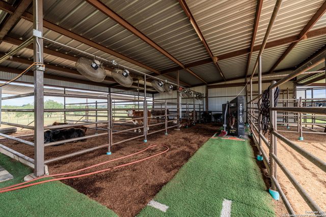 5686 Ranch Rd 1631, Fredericksburg, TX 78624