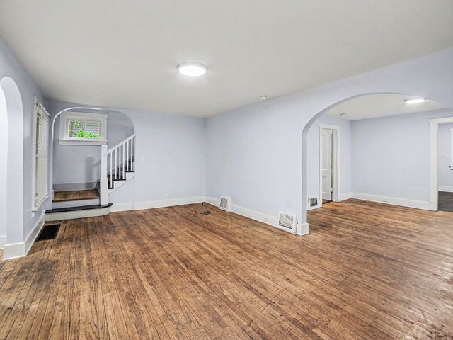324 Merrill Avenue, Muskegon City, MI 49441