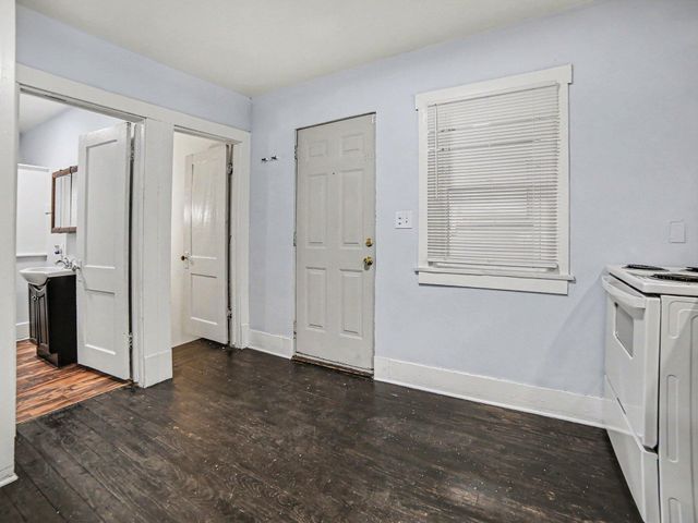 324 Merrill Avenue, Muskegon City, MI 49441