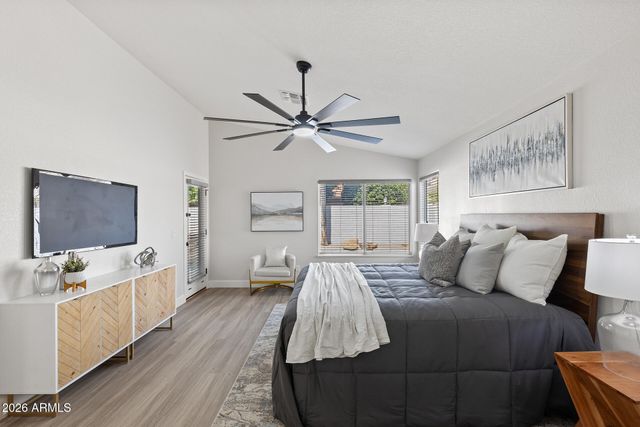 7908 W ROSE GARDEN Lane, Peoria, AZ 85382