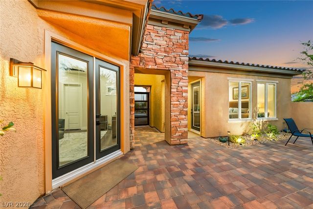 2948 Foxtail Creek Avenue, Henderson, NV 89052