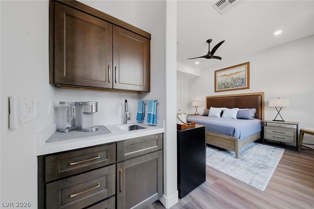 2948 Foxtail Creek Avenue, Henderson, NV 89052