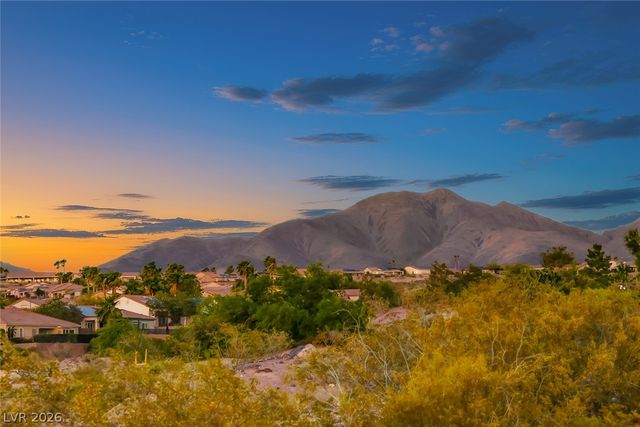 2948 Foxtail Creek Avenue, Henderson, NV 89052