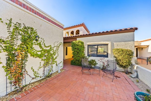 9817 N Calle Loma Linda, Oro Valley, AZ 85737