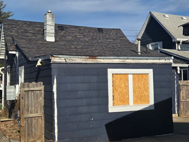 2339 Hoyt Avenue, Indianapolis, IN 46203