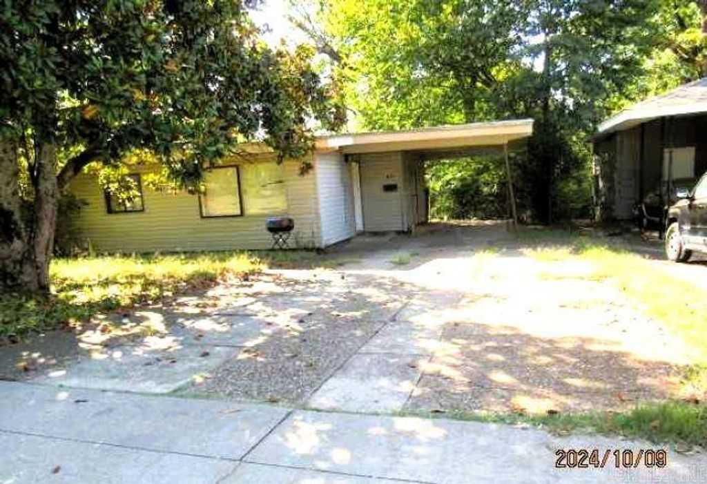 43 S Meadowcliff Drive, Little Rock, AR 72209