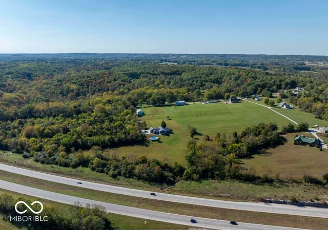 550 N Helton Road, Springville, IN 47462