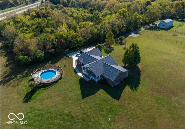 550 N Helton Road, Springville, IN 47462