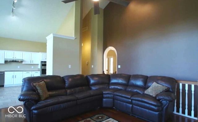 550 N Helton Road, Springville, IN 47462