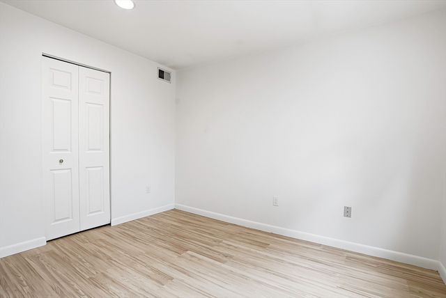 59 School St B12, Northborough, MA 01532