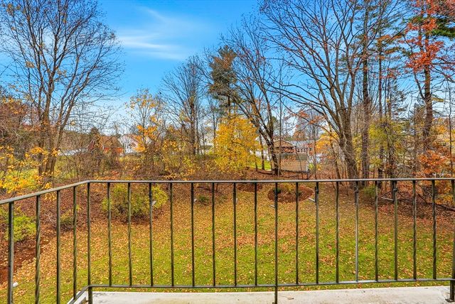 59 School St B12, Northborough, MA 01532