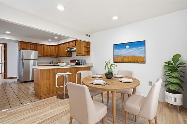 59 School St B12, Northborough, MA 01532