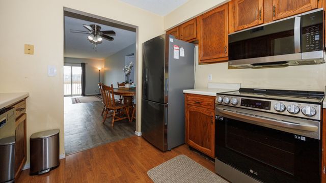 1010 Arlene Court 5, Bloomington, IL 61701