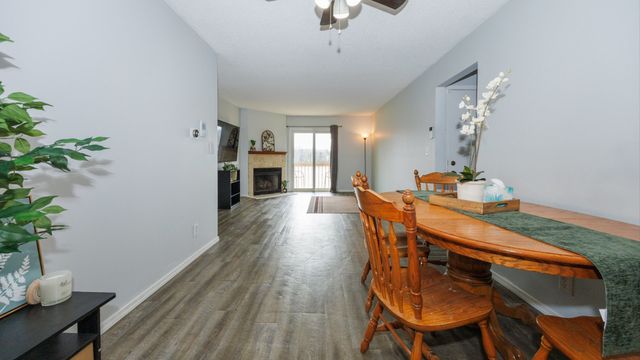 1010 Arlene Court 5, Bloomington, IL 61701