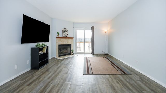 1010 Arlene Court 5, Bloomington, IL 61701