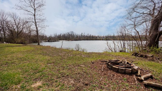 1010 Arlene Court 5, Bloomington, IL 61701