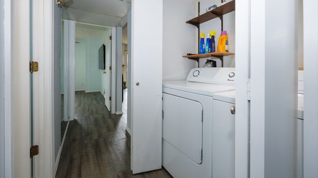 1010 Arlene Court 5, Bloomington, IL 61701