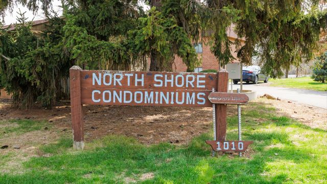 1010 Arlene Court 5, Bloomington, IL 61701