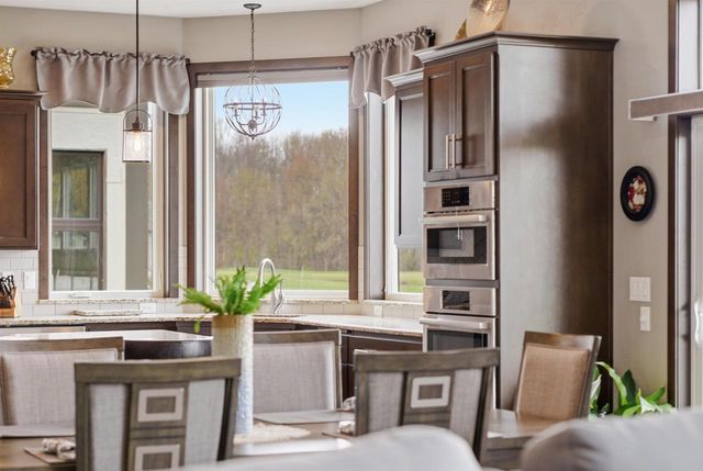 227 PETERLYNN DRIVE, Wrightstown, WI 54180