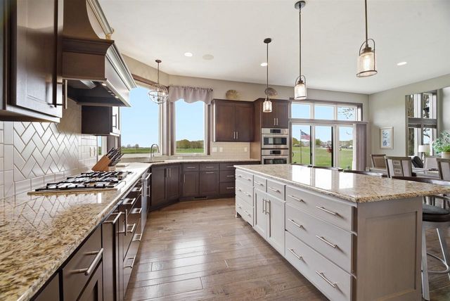 227 PETERLYNN DRIVE, Wrightstown, WI 54180