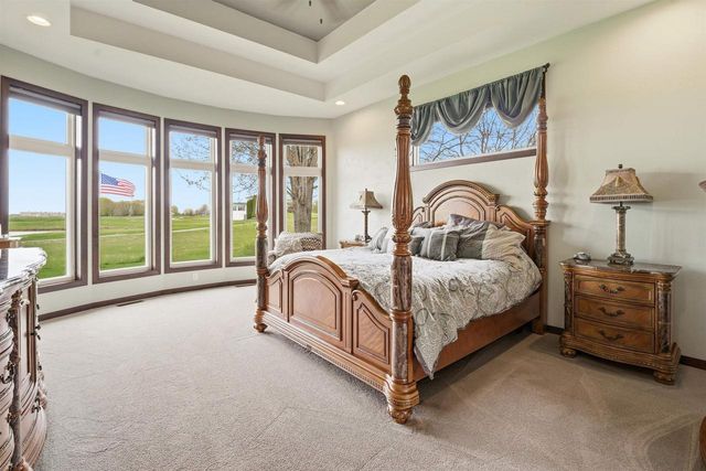 227 PETERLYNN DRIVE, Wrightstown, WI 54180