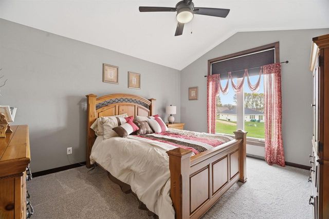227 PETERLYNN DRIVE, Wrightstown, WI 54180