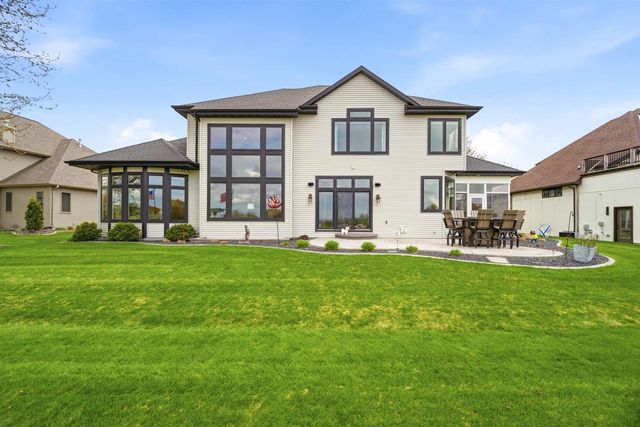 227 PETERLYNN DRIVE, Wrightstown, WI 54180