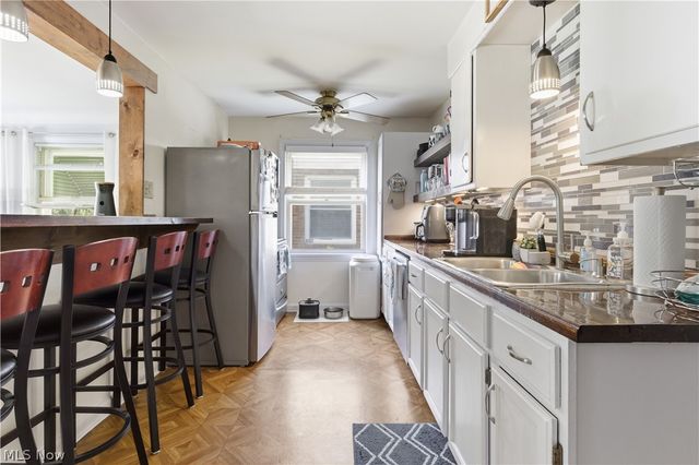 2430 Fortune Avenue, Parma, OH 44134