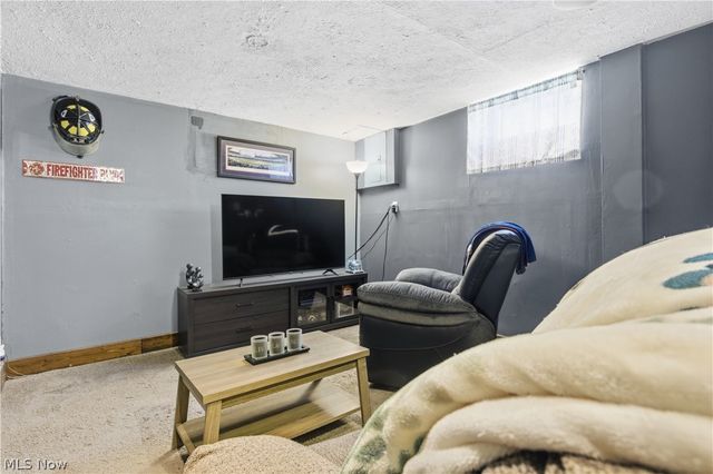 2430 Fortune Avenue, Parma, OH 44134