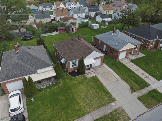 2430 Fortune Avenue, Parma, OH 44134