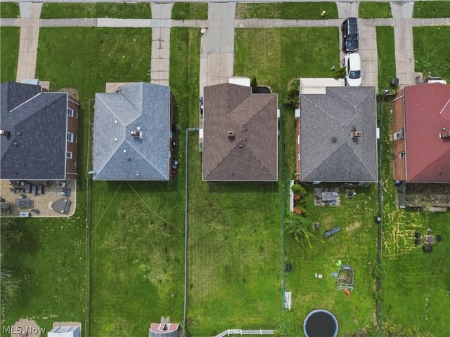 2430 Fortune Avenue, Parma, OH 44134
