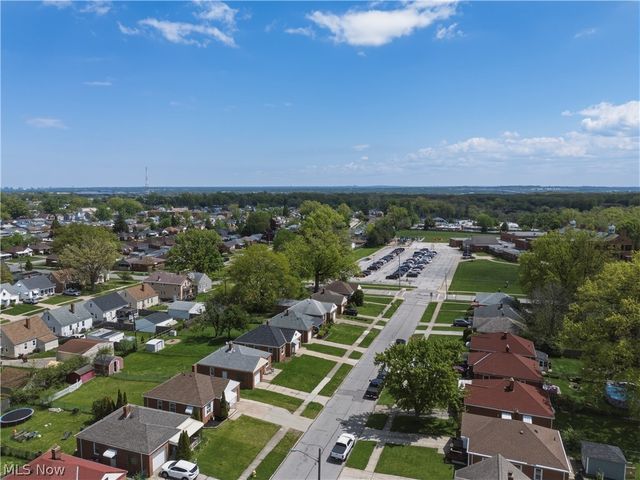 2430 Fortune Avenue, Parma, OH 44134