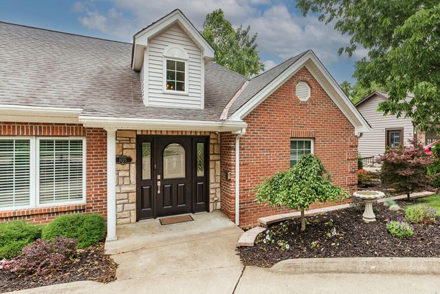 1025 Jackson Road, Park Hills, KY 41011