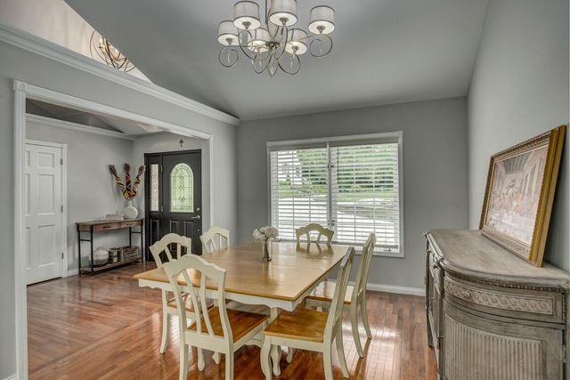 1025 Jackson Road, Park Hills, KY 41011