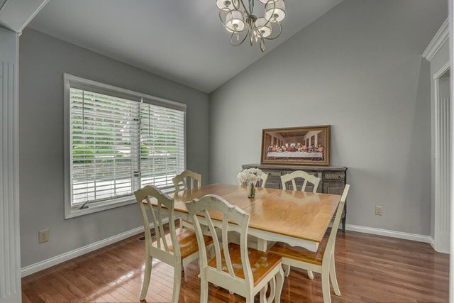 1025 Jackson Road, Park Hills, KY 41011