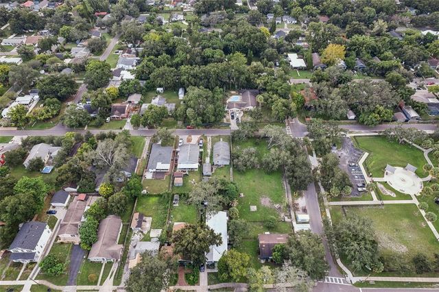 1206 E FRIERSON AVENUE B, Tampa, FL 33603