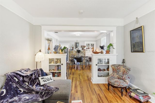 1206 E FRIERSON AVENUE B, Tampa, FL 33603