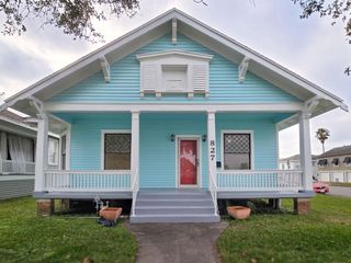 827 Broadway Street, Galveston, TX 77550
