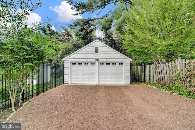37 GREEN AVE, Lawrenceville, NJ 08648