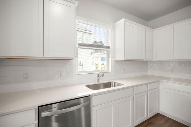 773 Meadowbrook Lane, Summerville, SC 29486