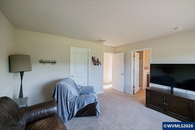 2952 NW Persimmon Wy, Albany, OR 97321